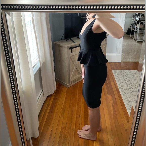 BooHoo peplum black dress - Picture 2 of 5